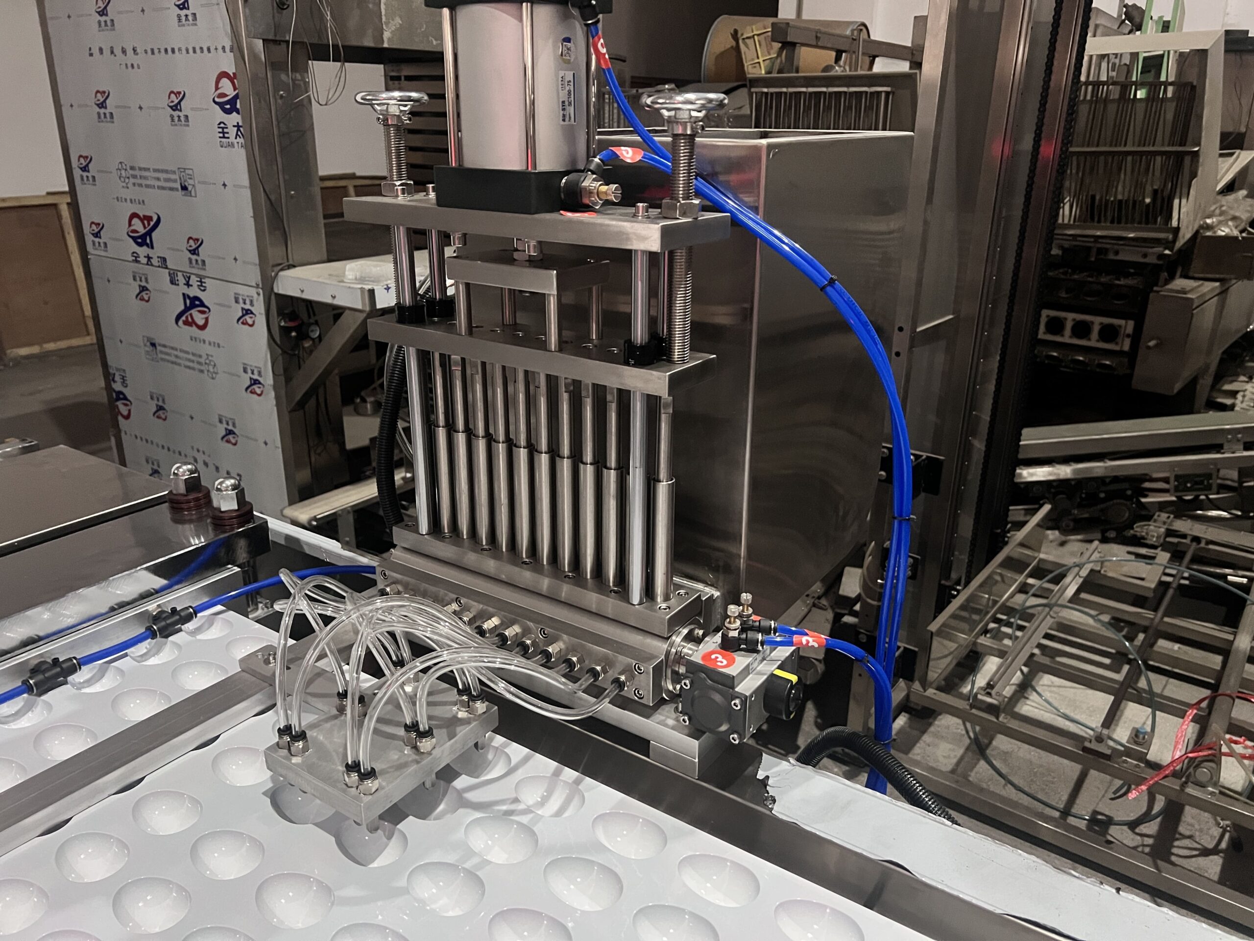 Cup Filling and Sealing Machine