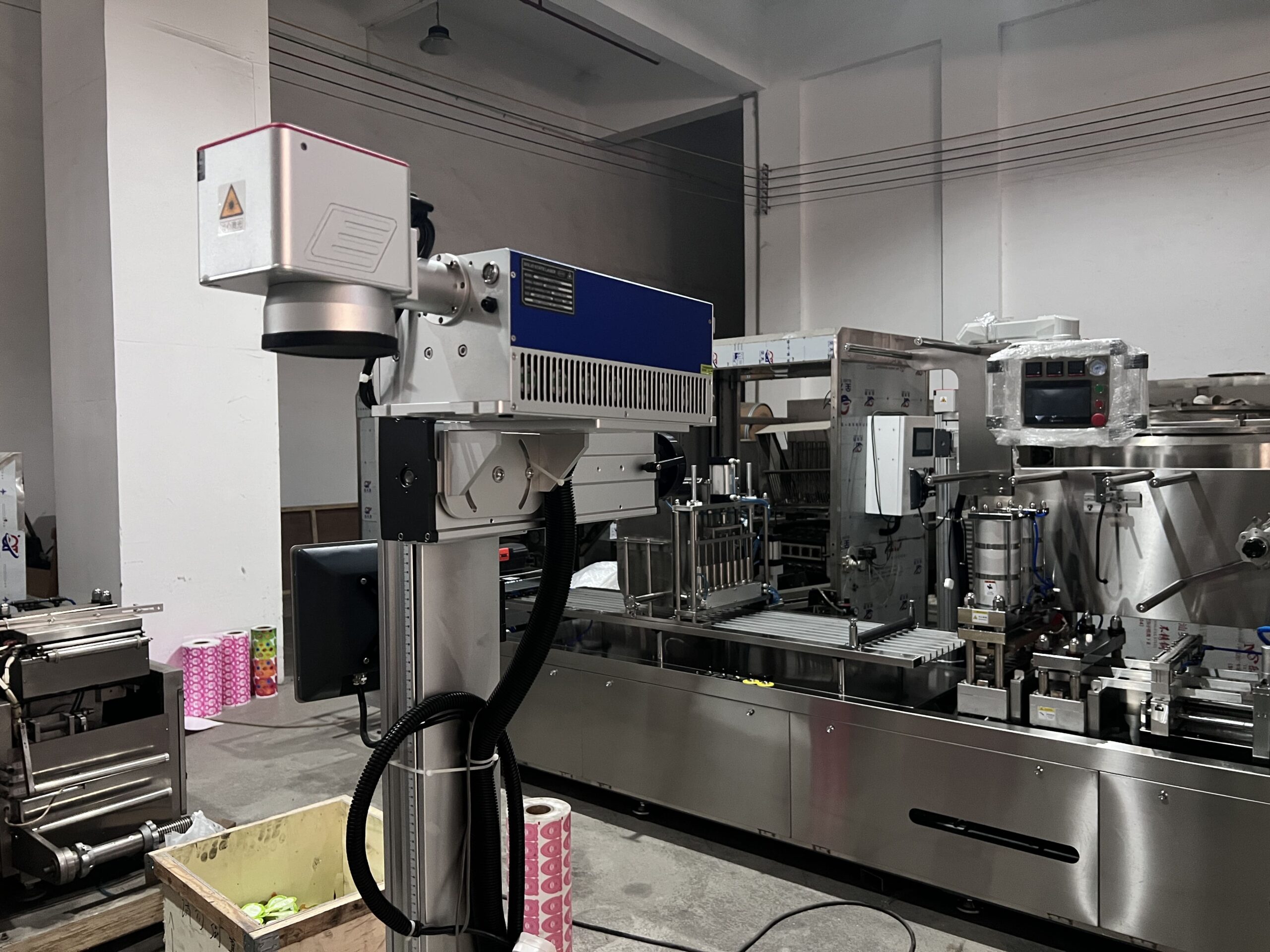 Cup Filling and Sealing Machine