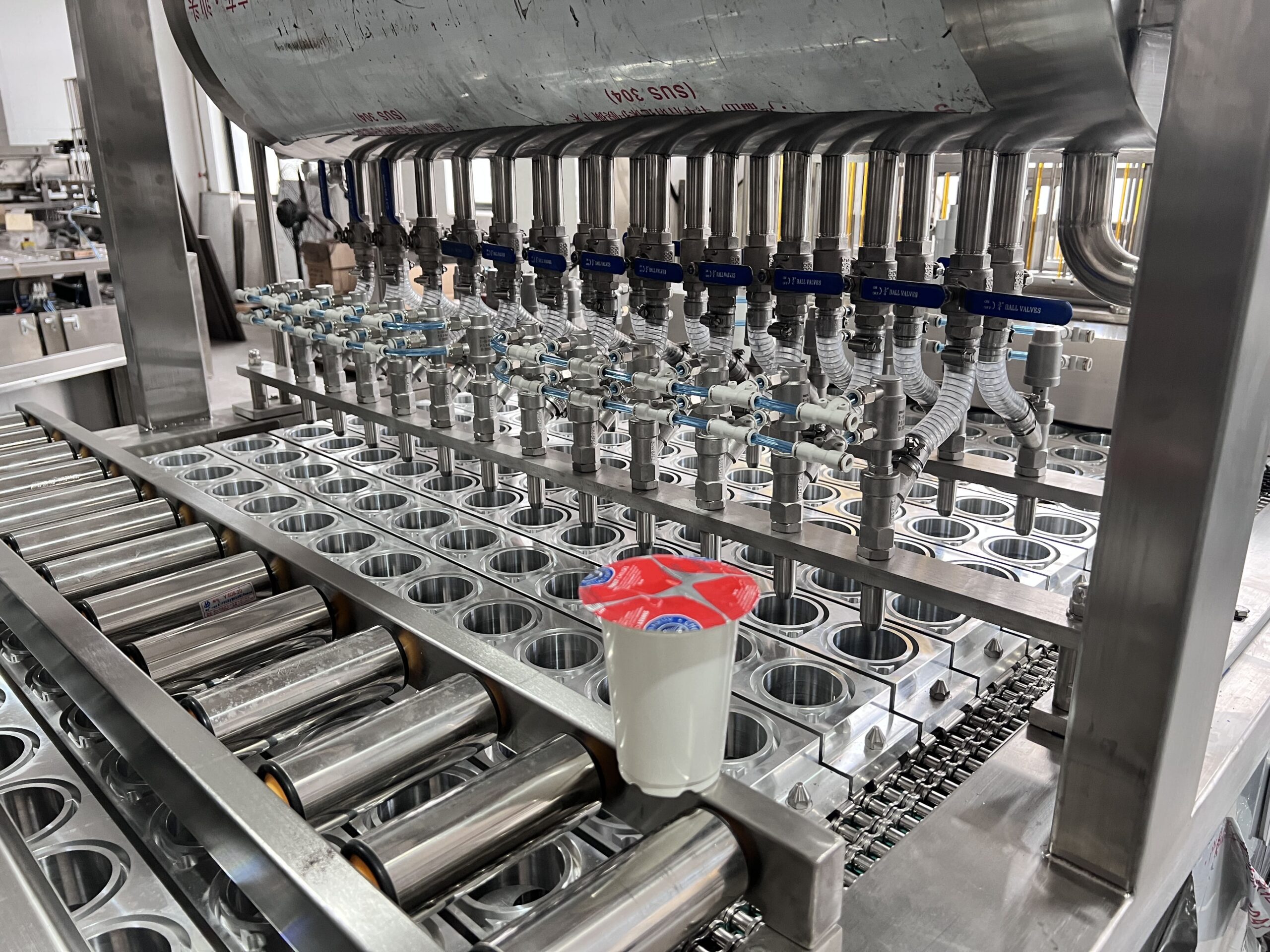 Cup Filling and Sealing Machine