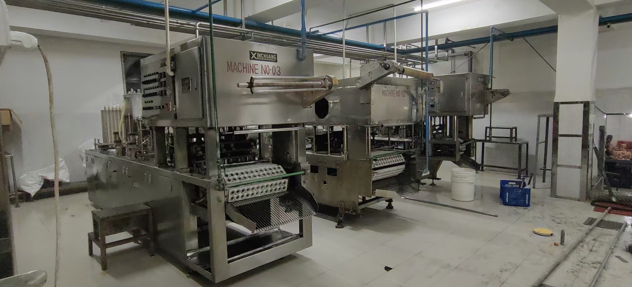 Sauce and condiment production line with ketchup, chili sauce, and jam filling machines