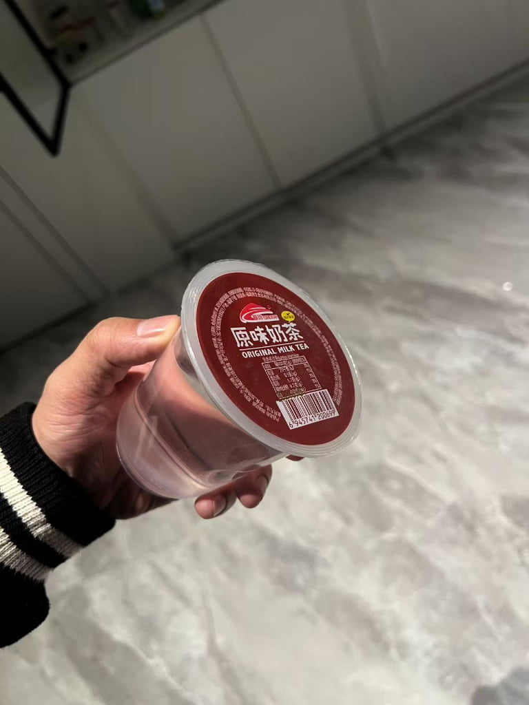 How can I choose a jelly cup filling and sealing machine for export without suffering expensive mold changes later?